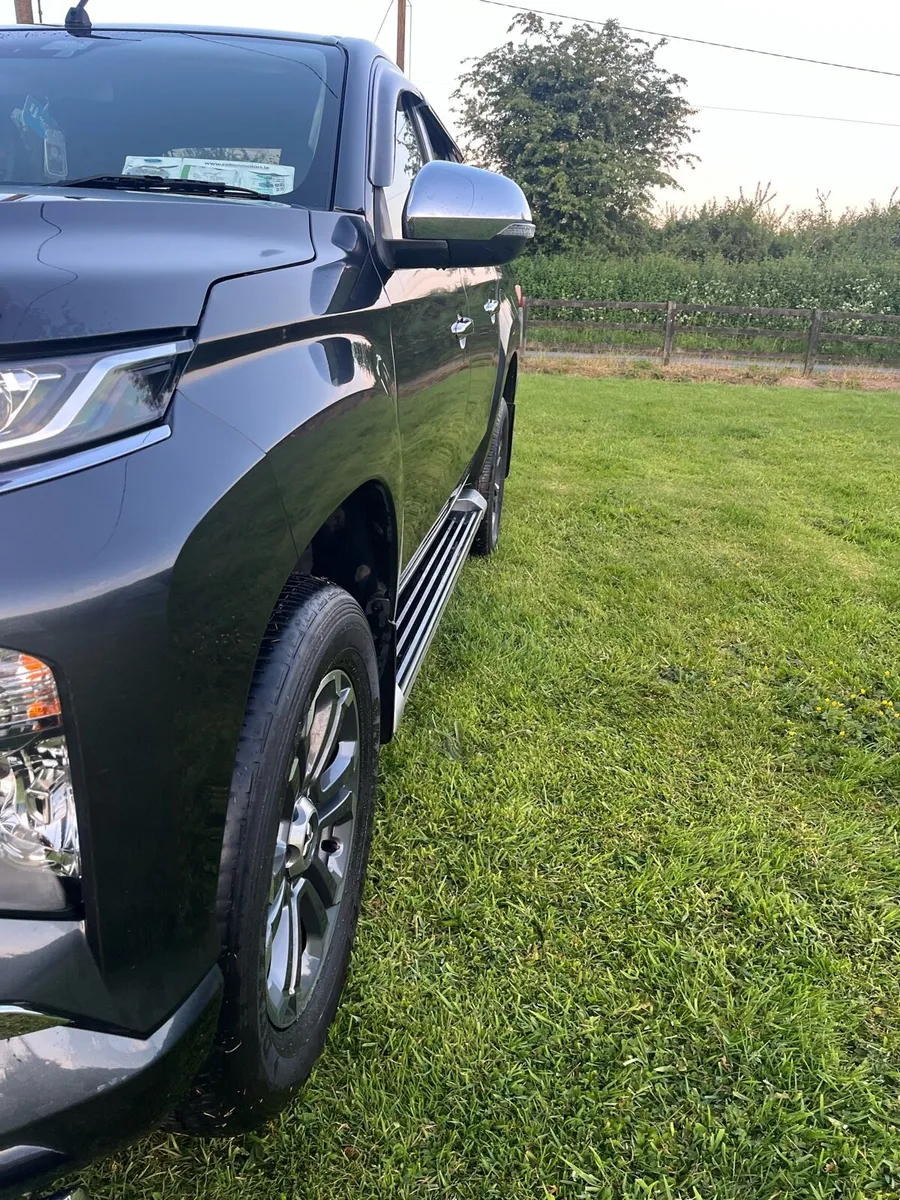 211 Mitsubishi l200 barbarian - Image 2