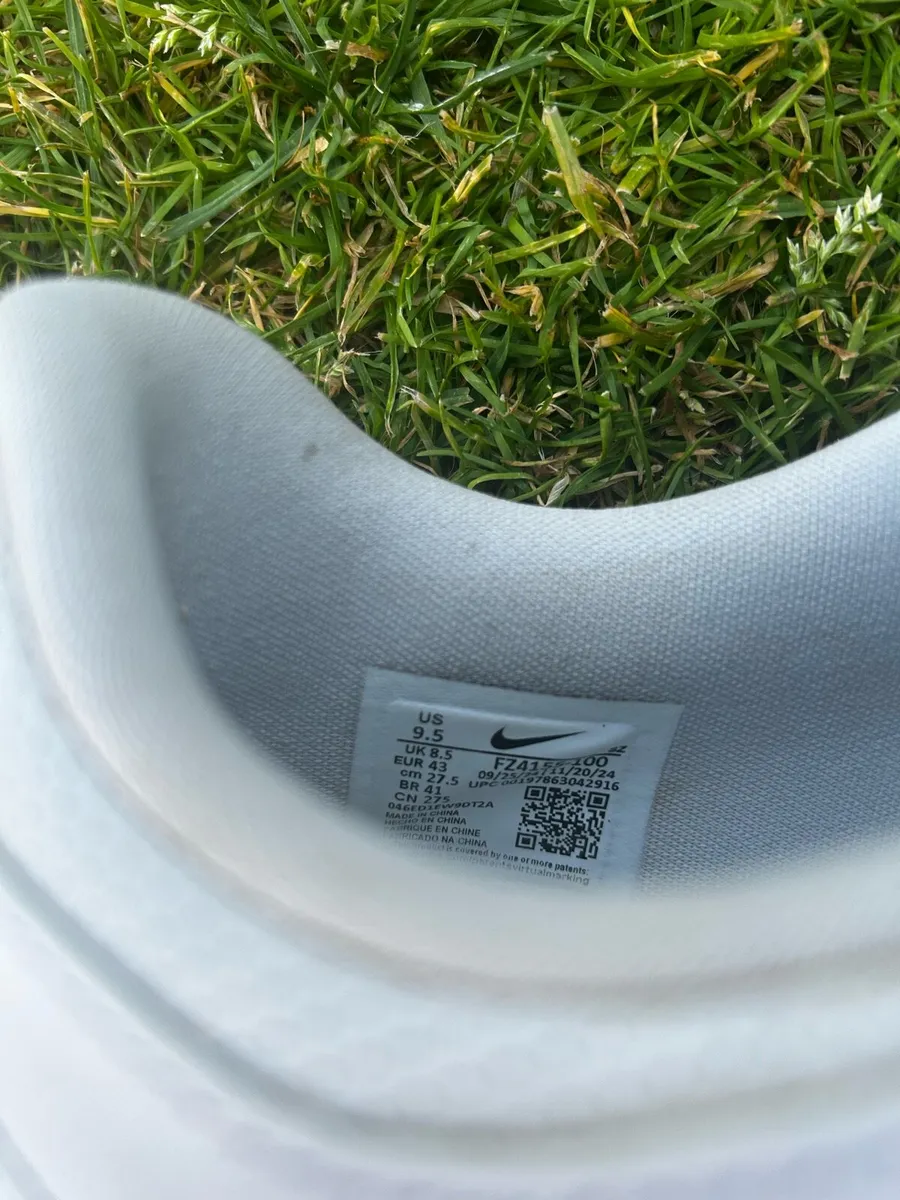 Nike golf shoes - Image 4