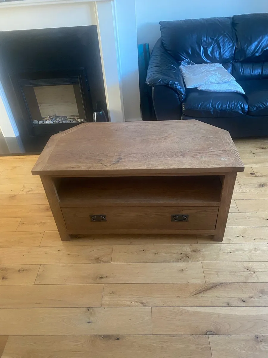 Oak TV Unit - Image 1