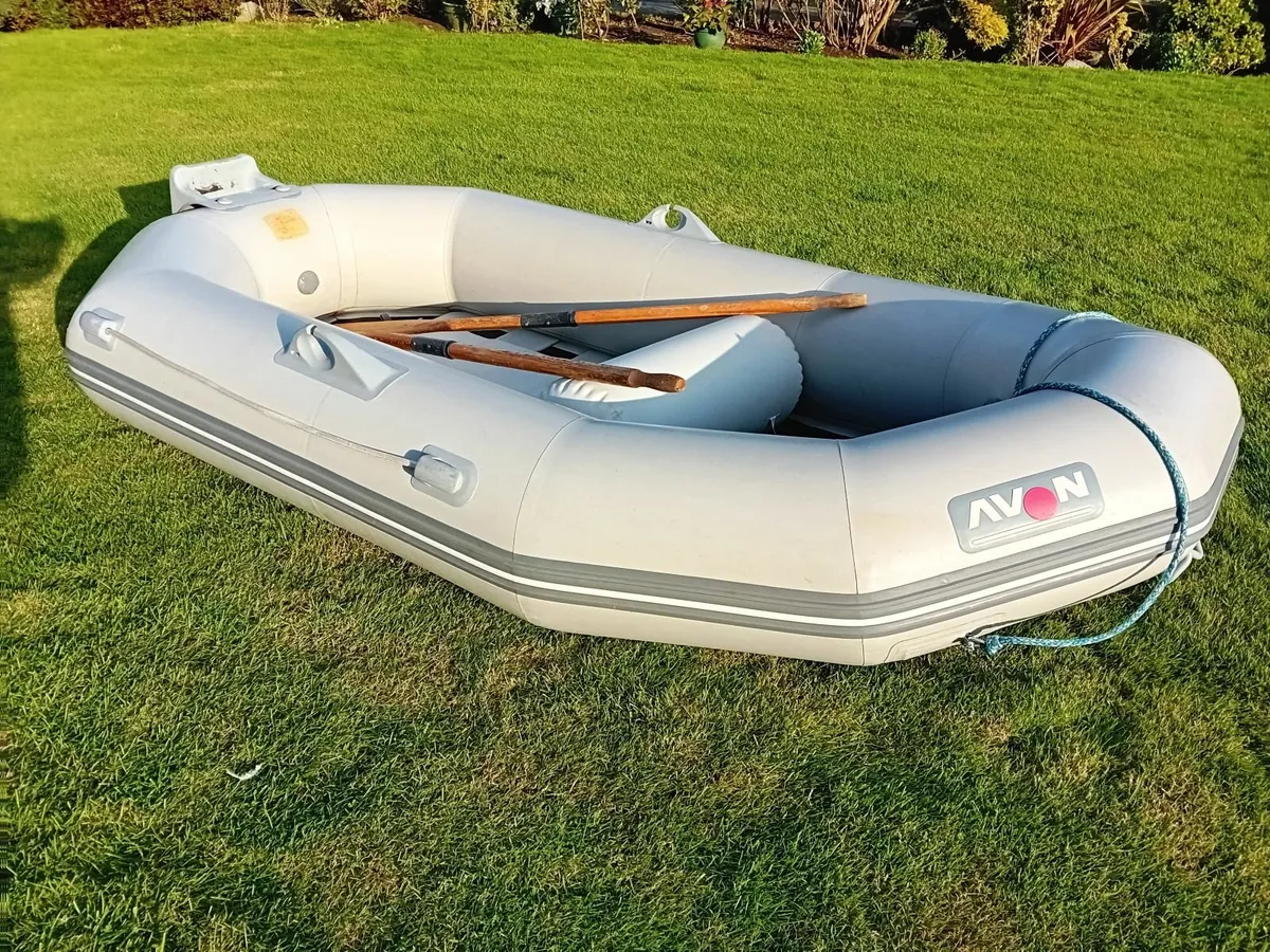 Avon Redcrest inflatable dinghy - Image 1