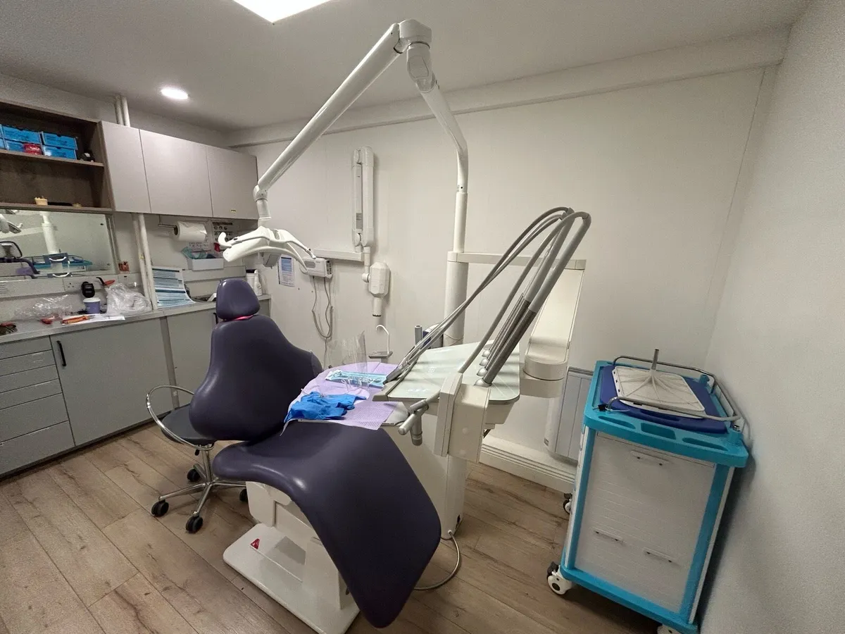 Dental Chair - Image 2