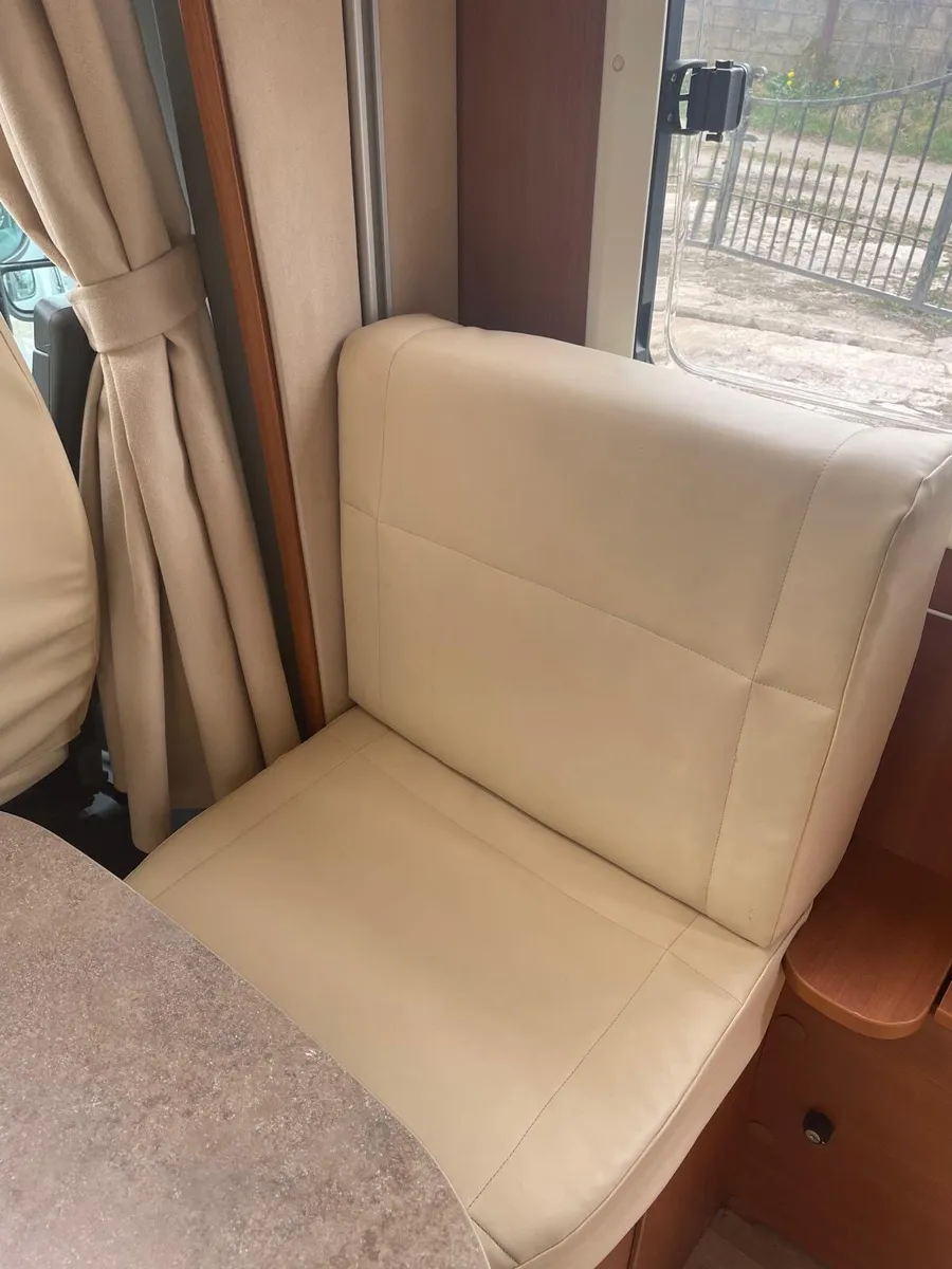 Camper Van - Image 1