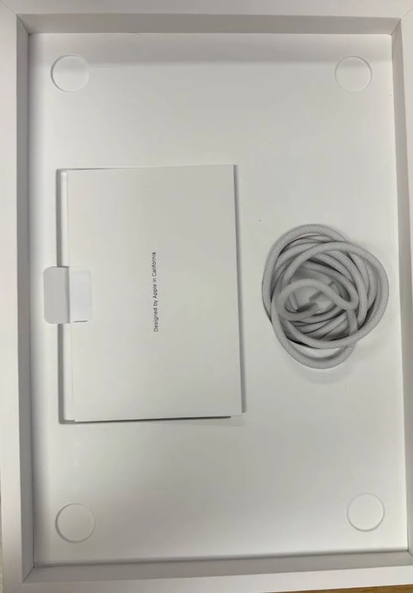 MacBook Pro - Image 3