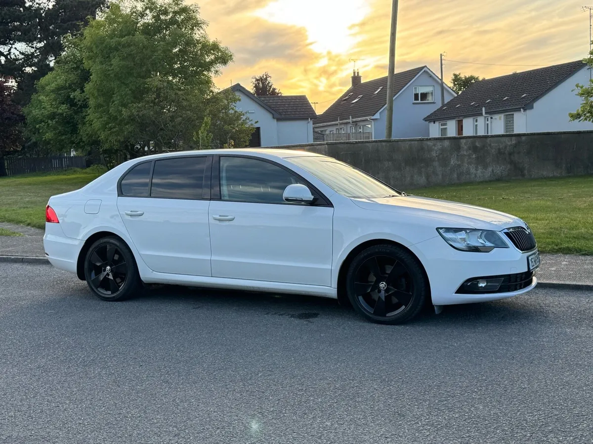 2015 Skoda Superb NCT 01-2026 TAX 12-2025 - Image 3