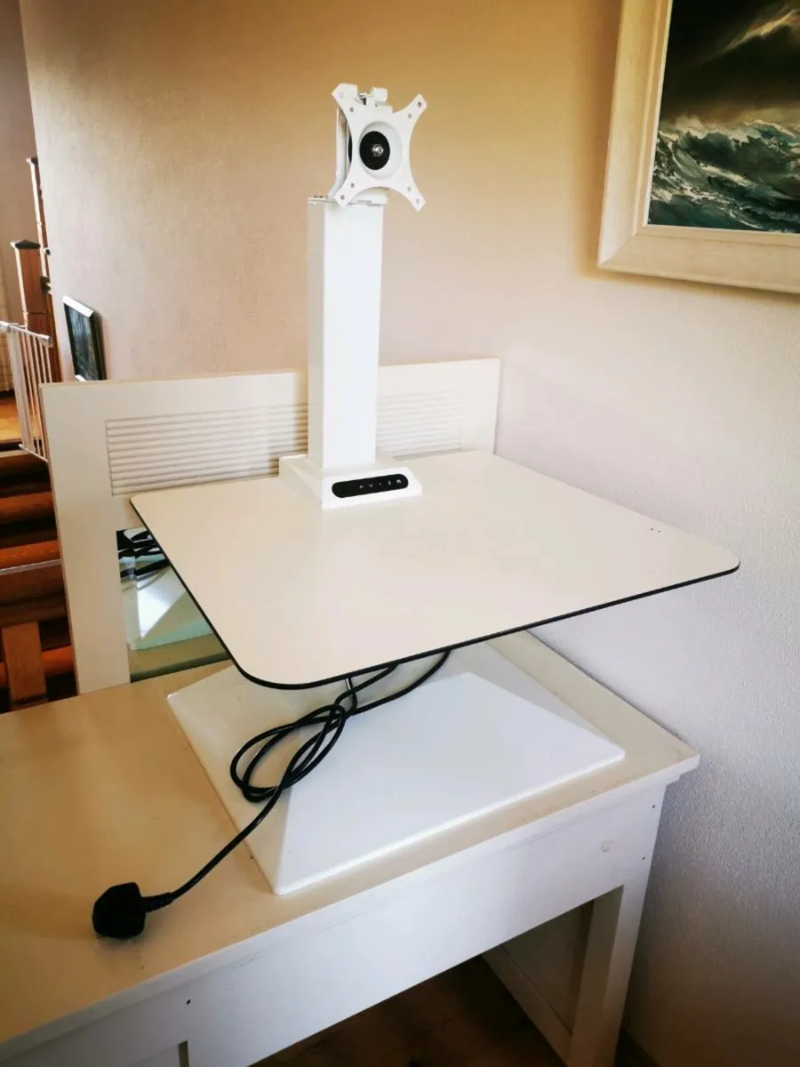 desk riser
