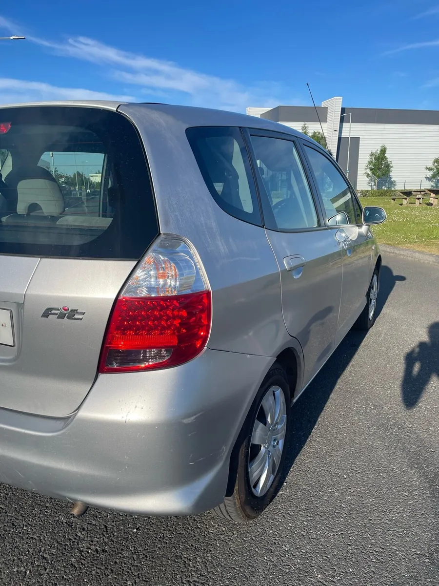 2010 Honda Fit 1.3 Automatic (NCT 07/26✅) - Image 3
