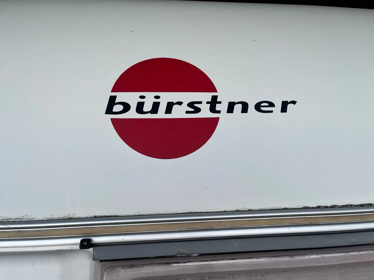 Burstner Ventana 425 TN Caravan - Image 2