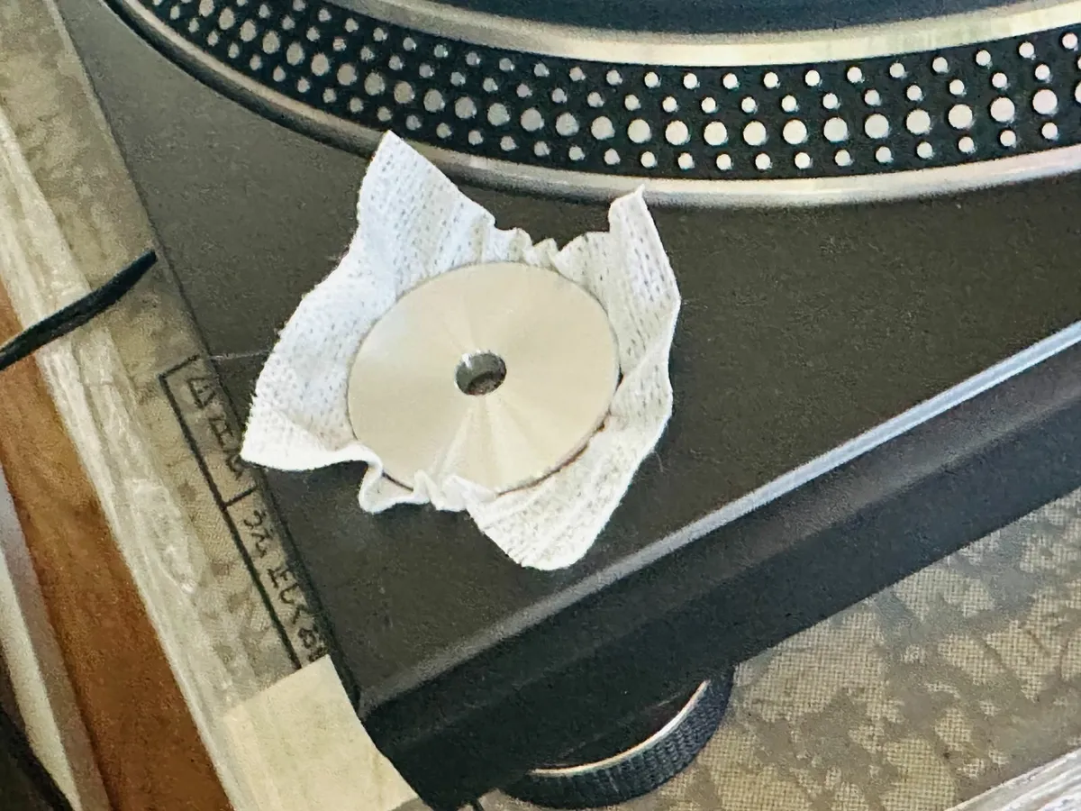 Technics SL1200 MK5 - Image 2