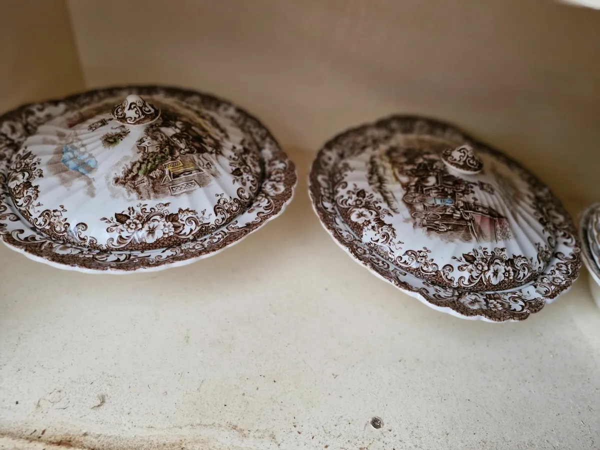 Antique dinner sets - Image 1
