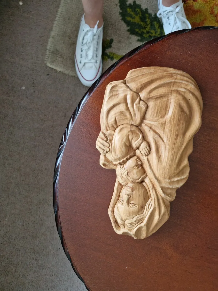Religious and non religious ornaments - Image 3