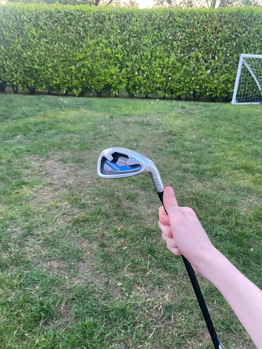 Junior Slazenger golf clubs - Image 4
