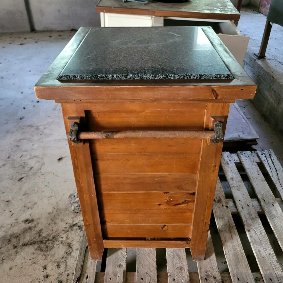Marble Top Butchers Block - Image 3