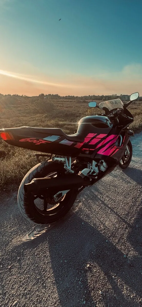 Cbr 600 f3 - Image 1