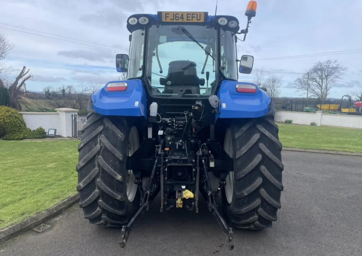 New Holland T5.115 - Image 4