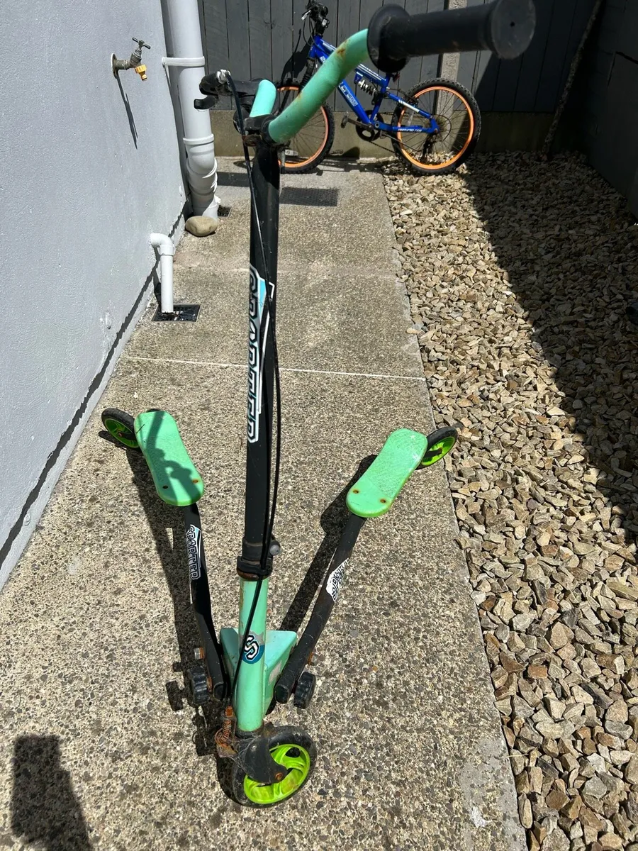 Free flicker scooter - Image 2