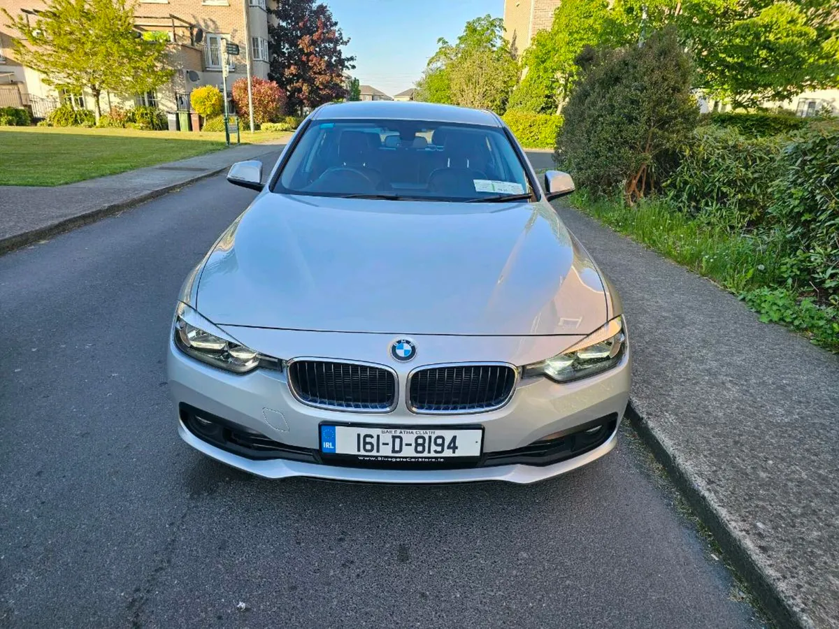 13950€  Bmw 318i 1.5 Petrol Auto, New Nct 05/2026 - Image 2