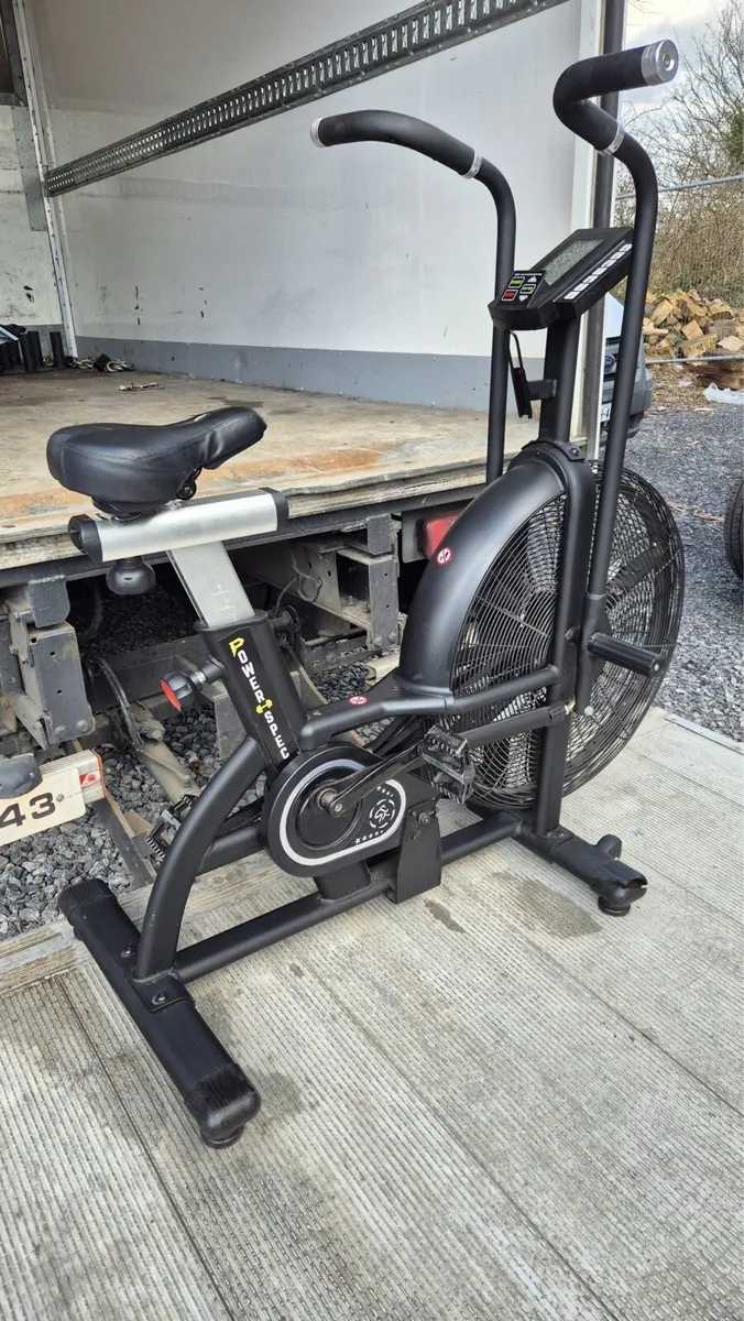 Air assault bikes new - Image 3