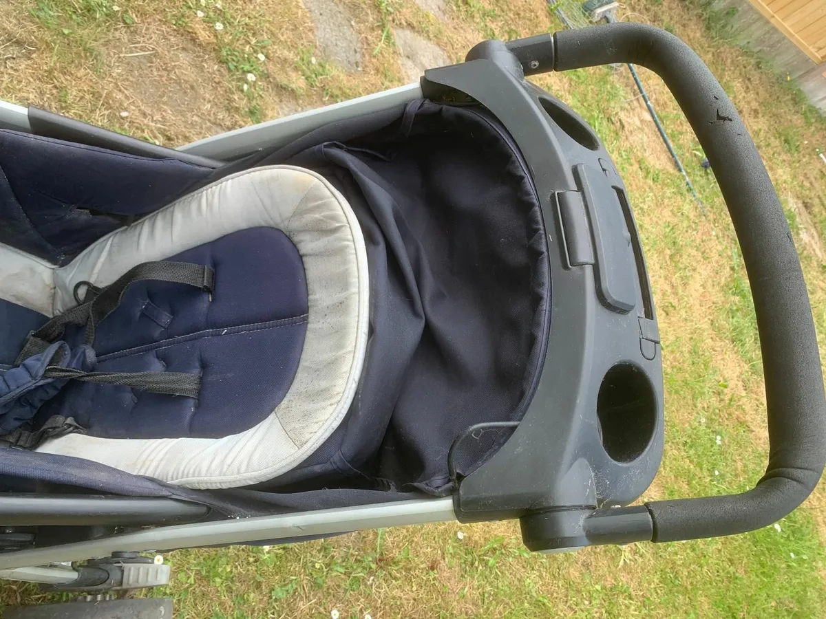 twin children buggy - Image 4