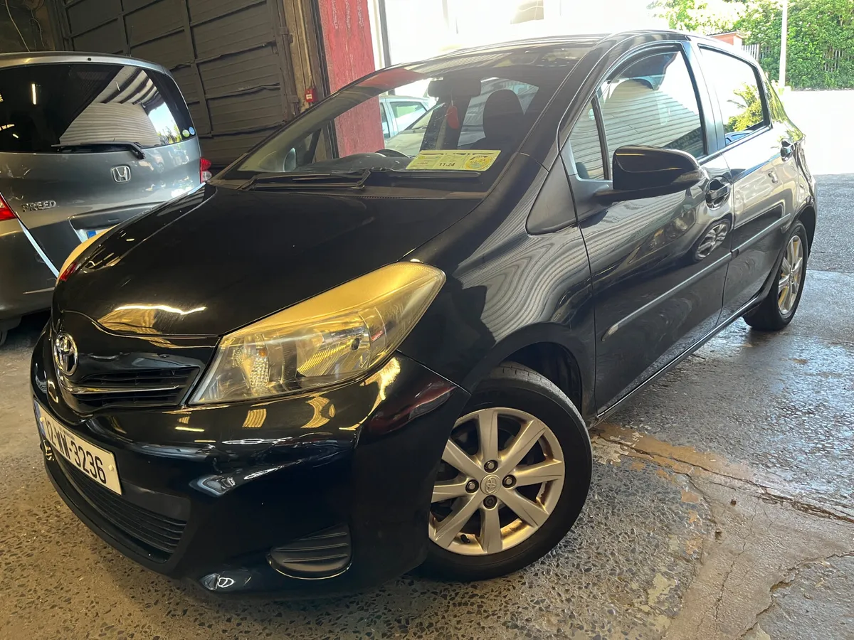 Toyota Yaris 2012 low mileage - Image 2