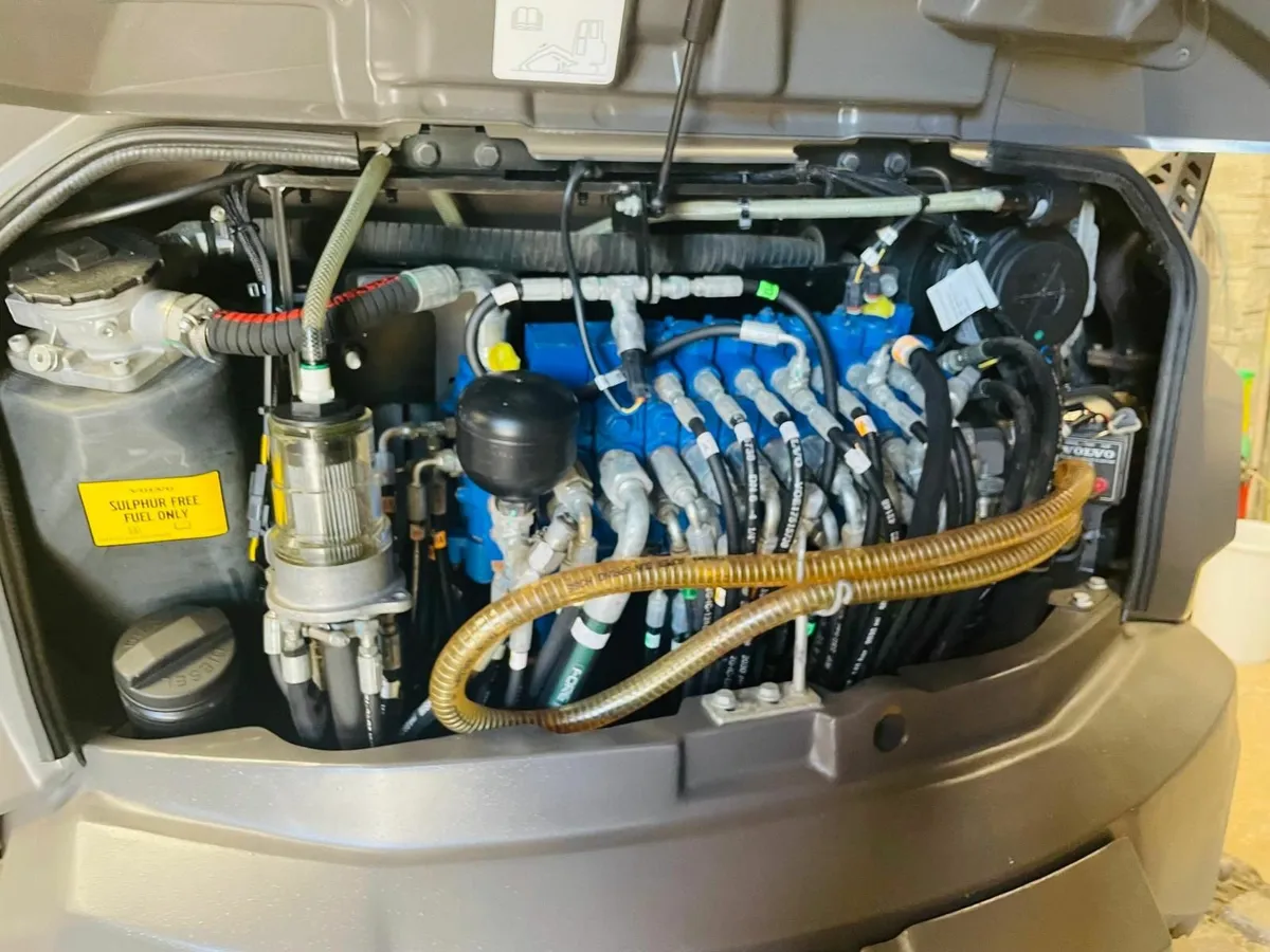 Volvo ECR58F 2022 - Image 4
