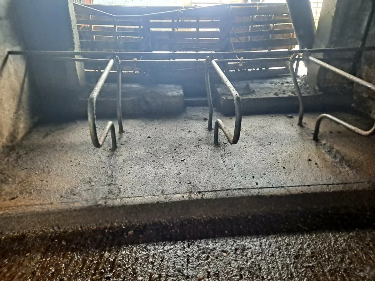 MIDLANDS  POWERWASHING SERVICES - Image 3