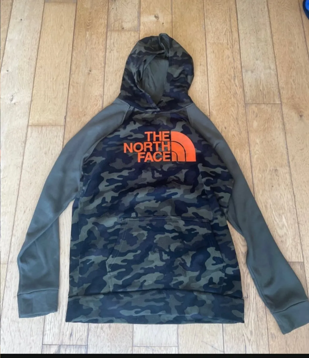 10 North face Jumpers - Image 2