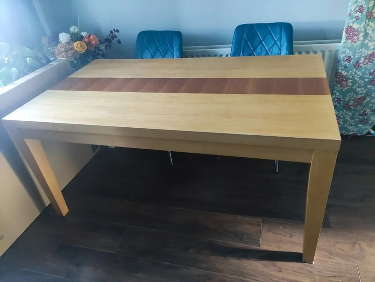 Dinning table - Image 3