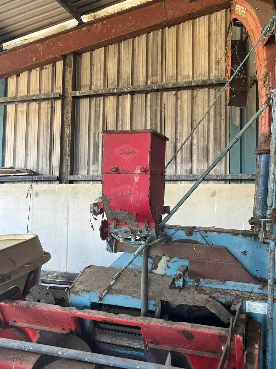 MENGLE SILAGE HARVESTER - Image 2