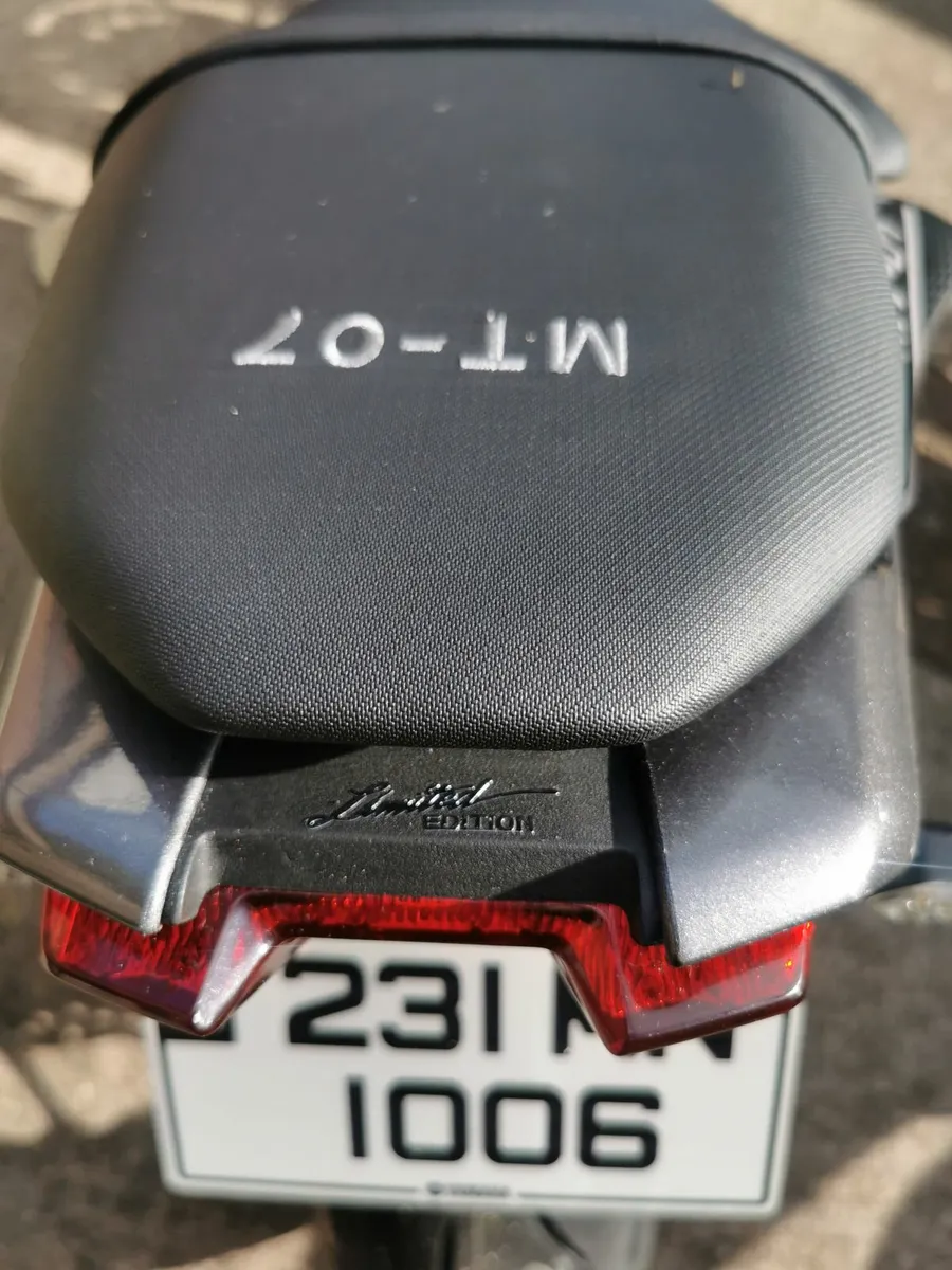 YAMAHA mt07 2023 - Image 3