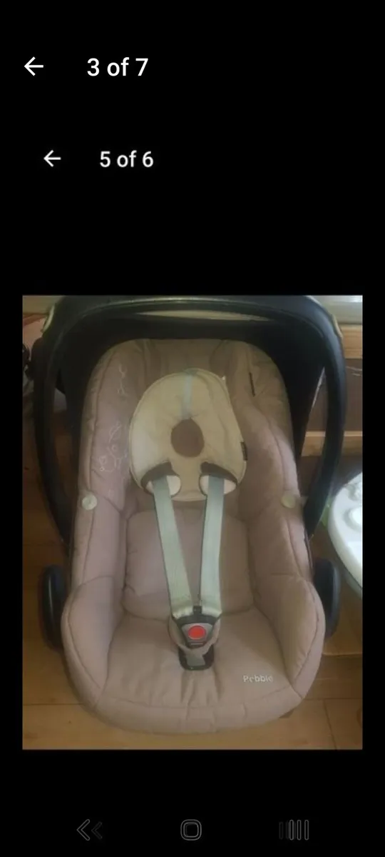 Maxi cosi pebble car seat and isofix family fix - Image 3