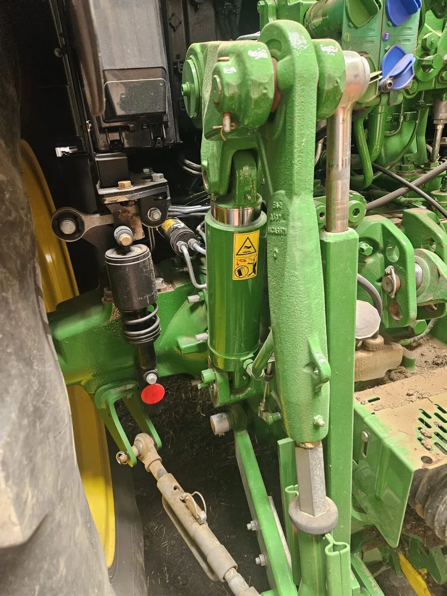 Tractor - Image 3