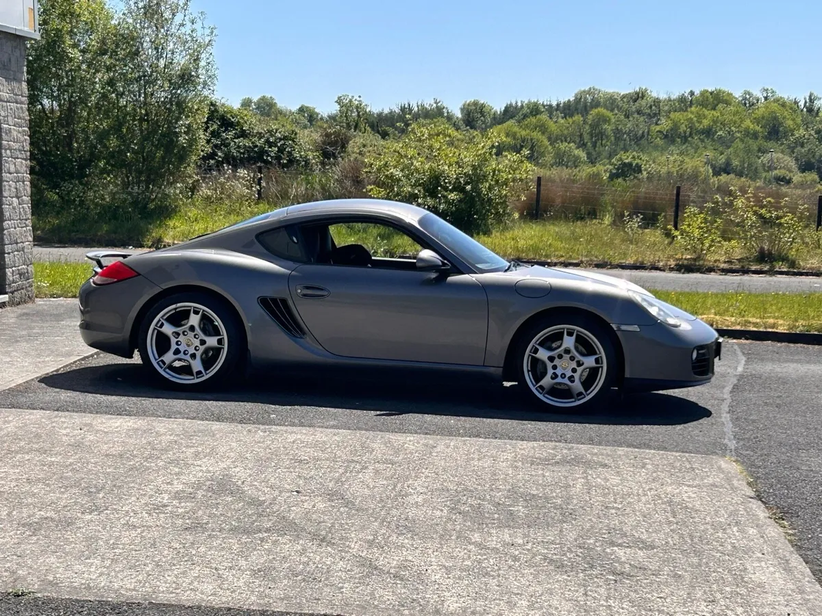 Porsche Cayman - Image 2