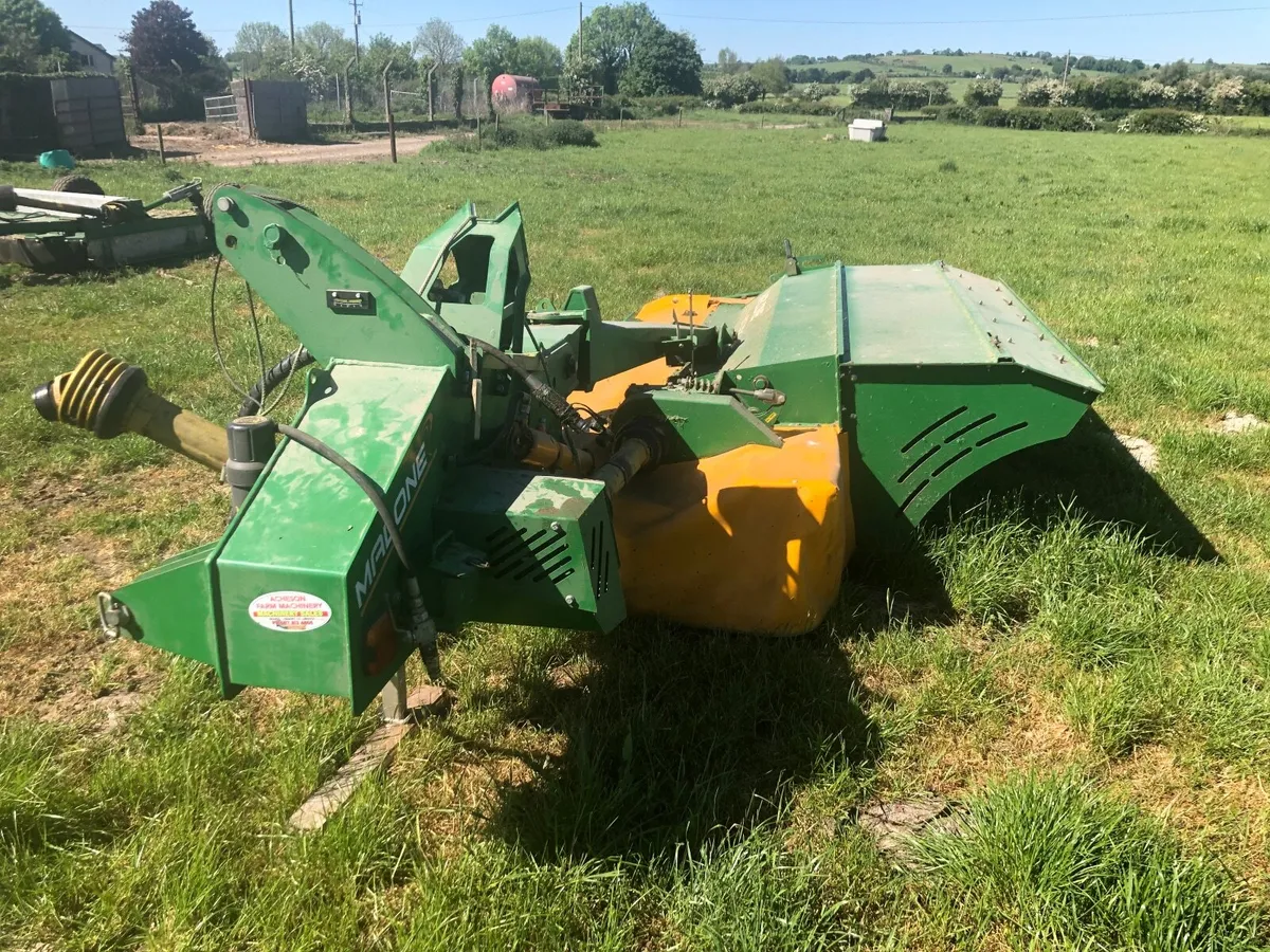 Malone 3000TC conditioner mower - Image 1