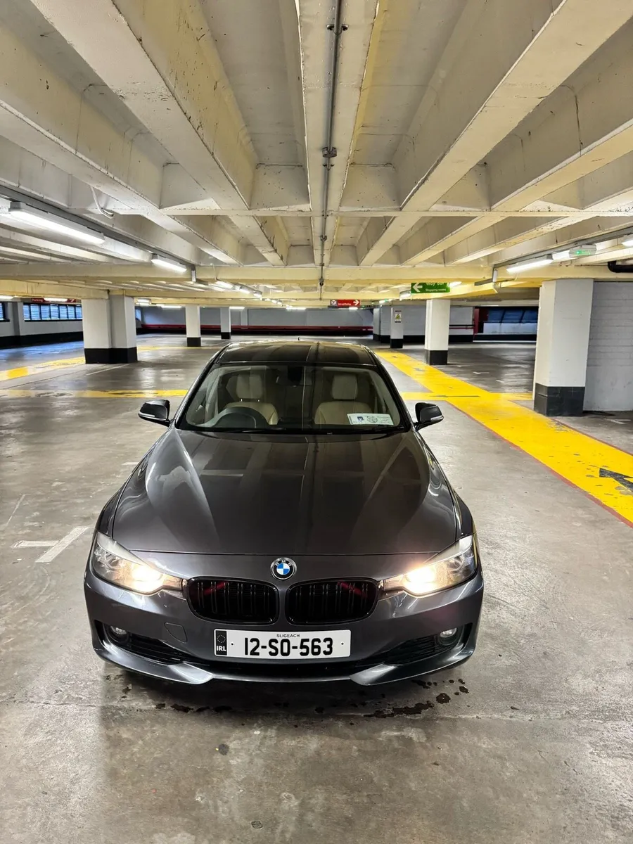 car - Image 2