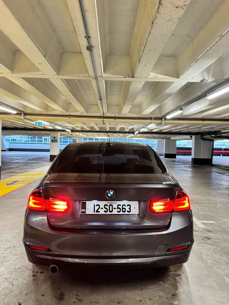 car - Image 3