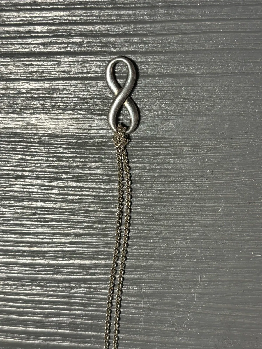 Tiffany and Co pendant [REAL] - Image 1