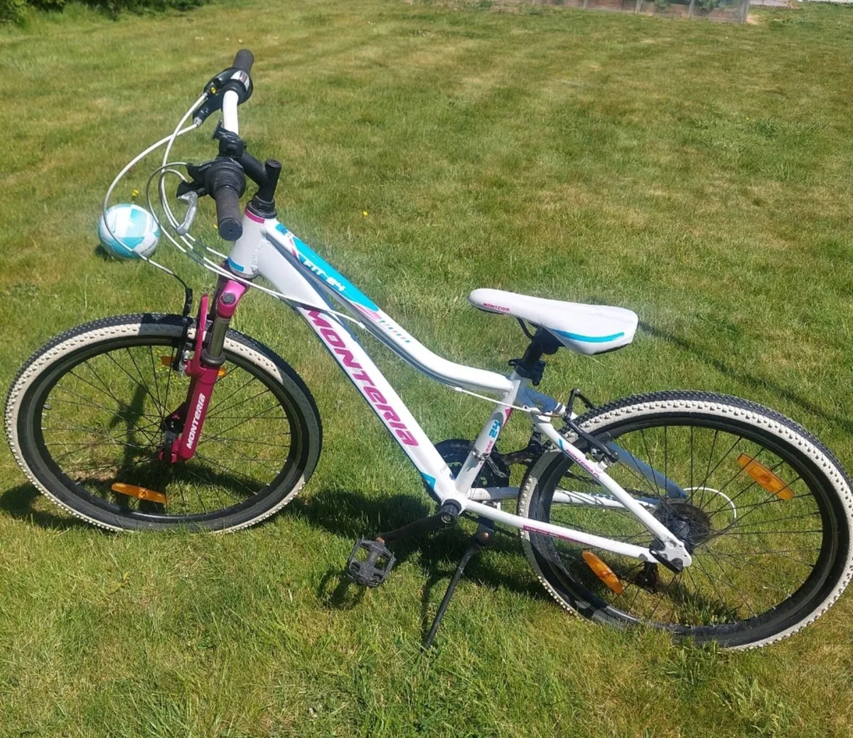 Monteria 24 Girls Bicycle - Image 2