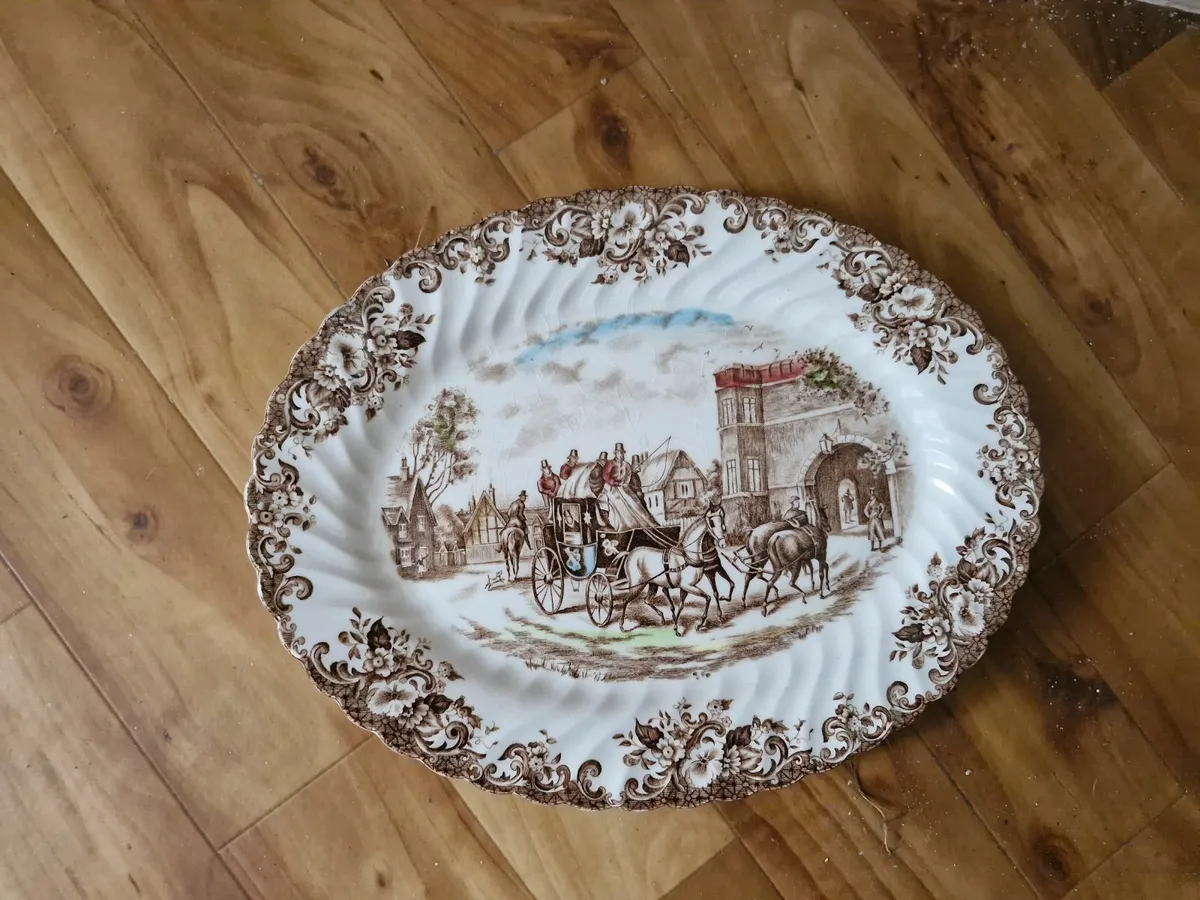 Antique dinner ware sets - Image 1
