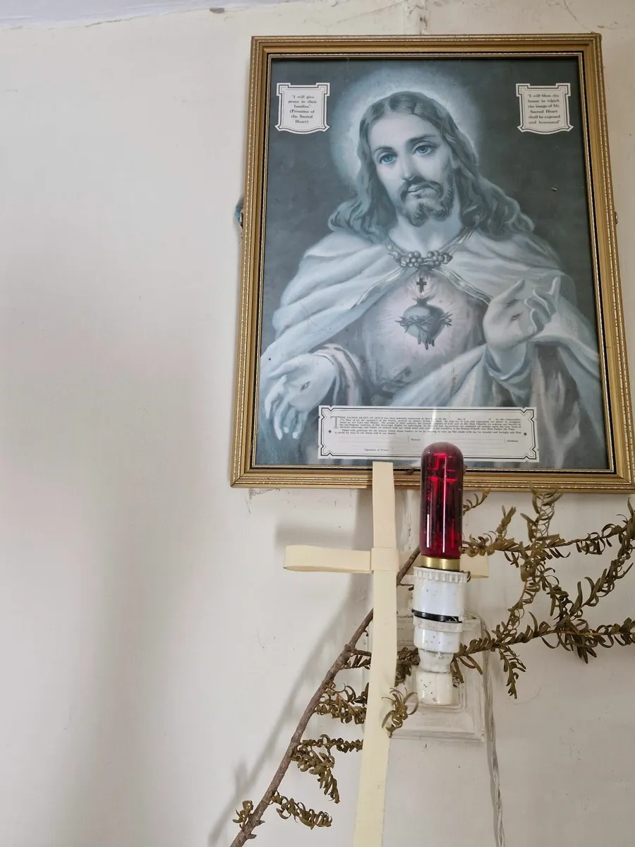 Religious pictures - Image 1