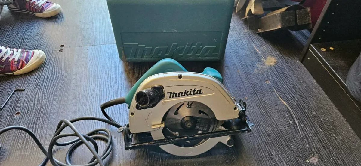 Makita Circular Saw - Image 4