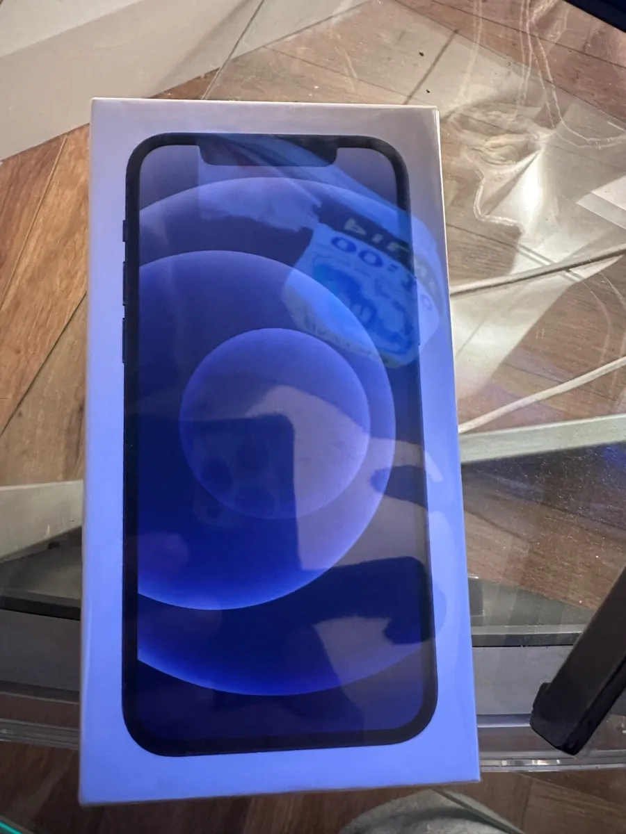 iPhone 12. 64 gb - Image 1