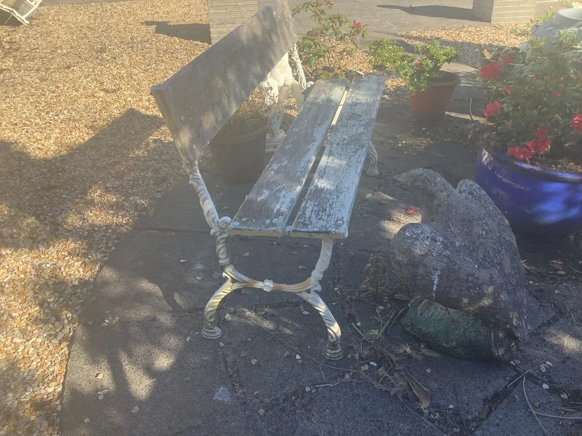Old Cast Iron Garden Seat - Image 4