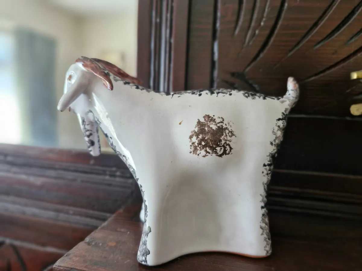 Miscellaneous items - Image 4