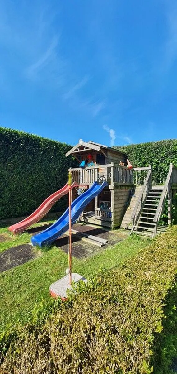 tree house - Image 1