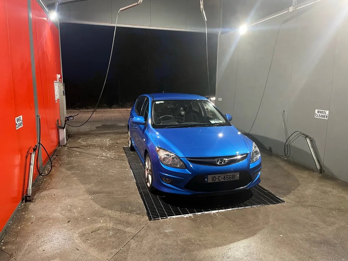 Hyundai i30 - Image 2