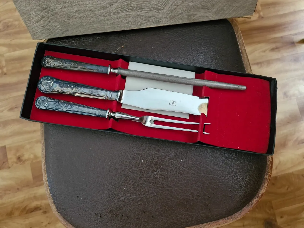 Miscellaneous items - Image 4