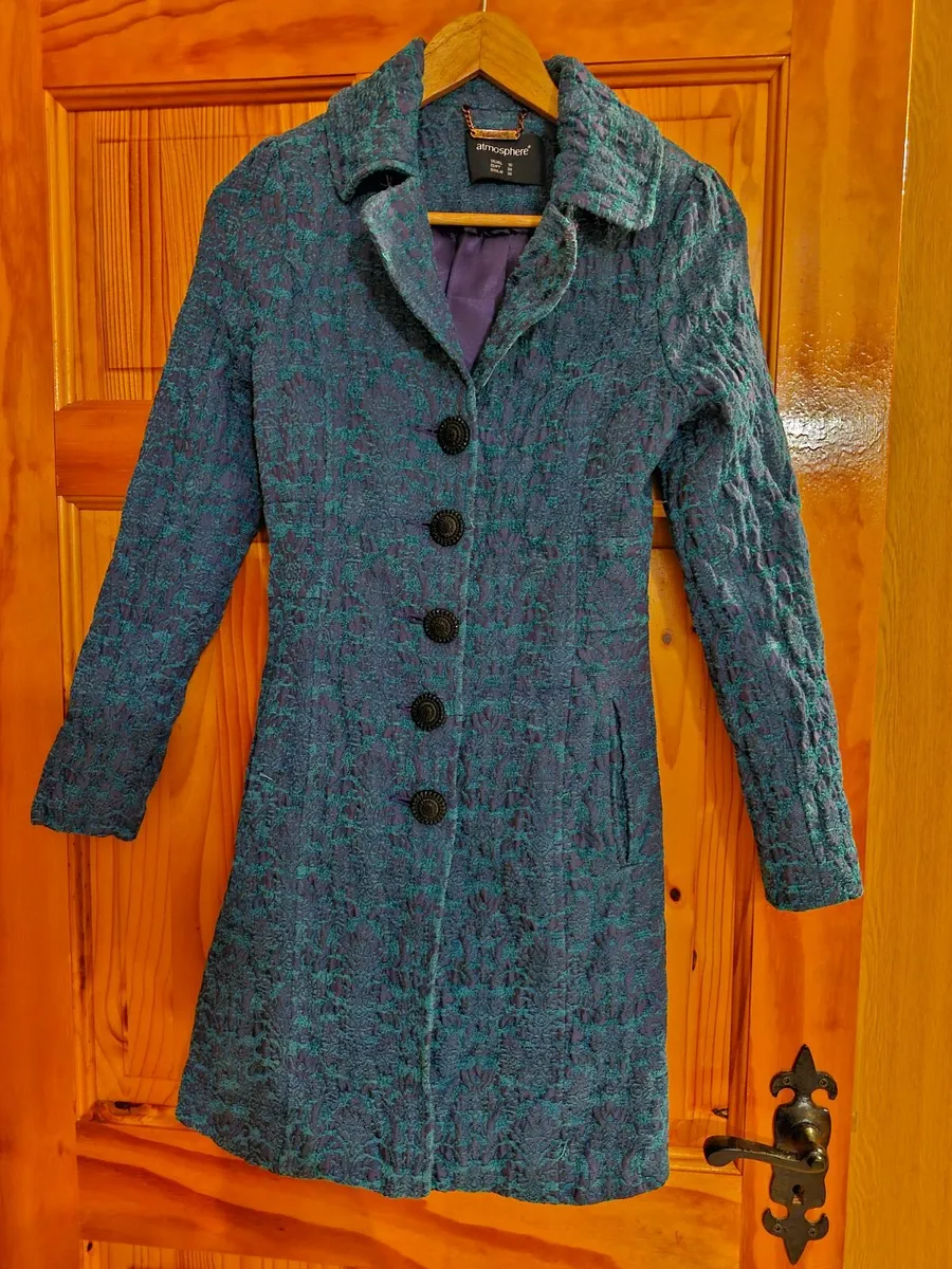 Womens clothes - Image 1