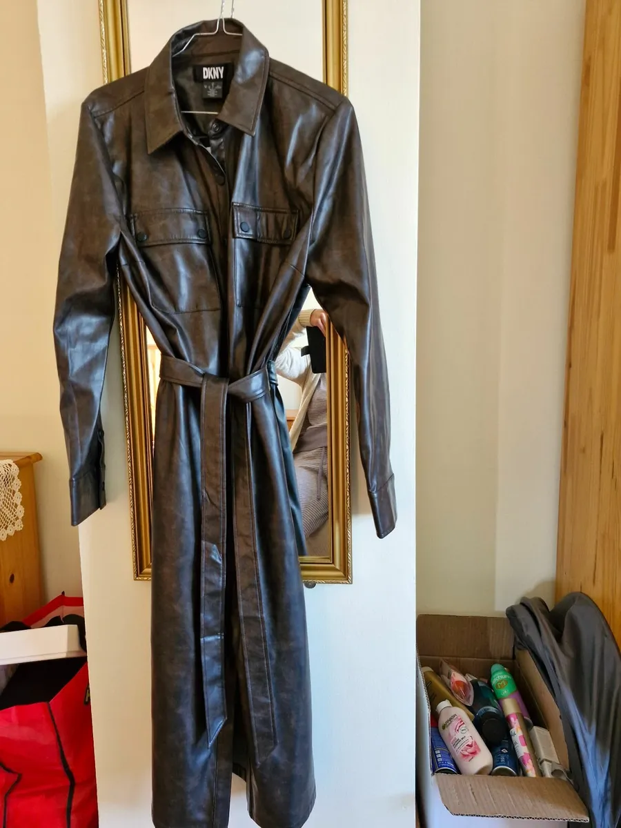 Womens clothes - Image 4