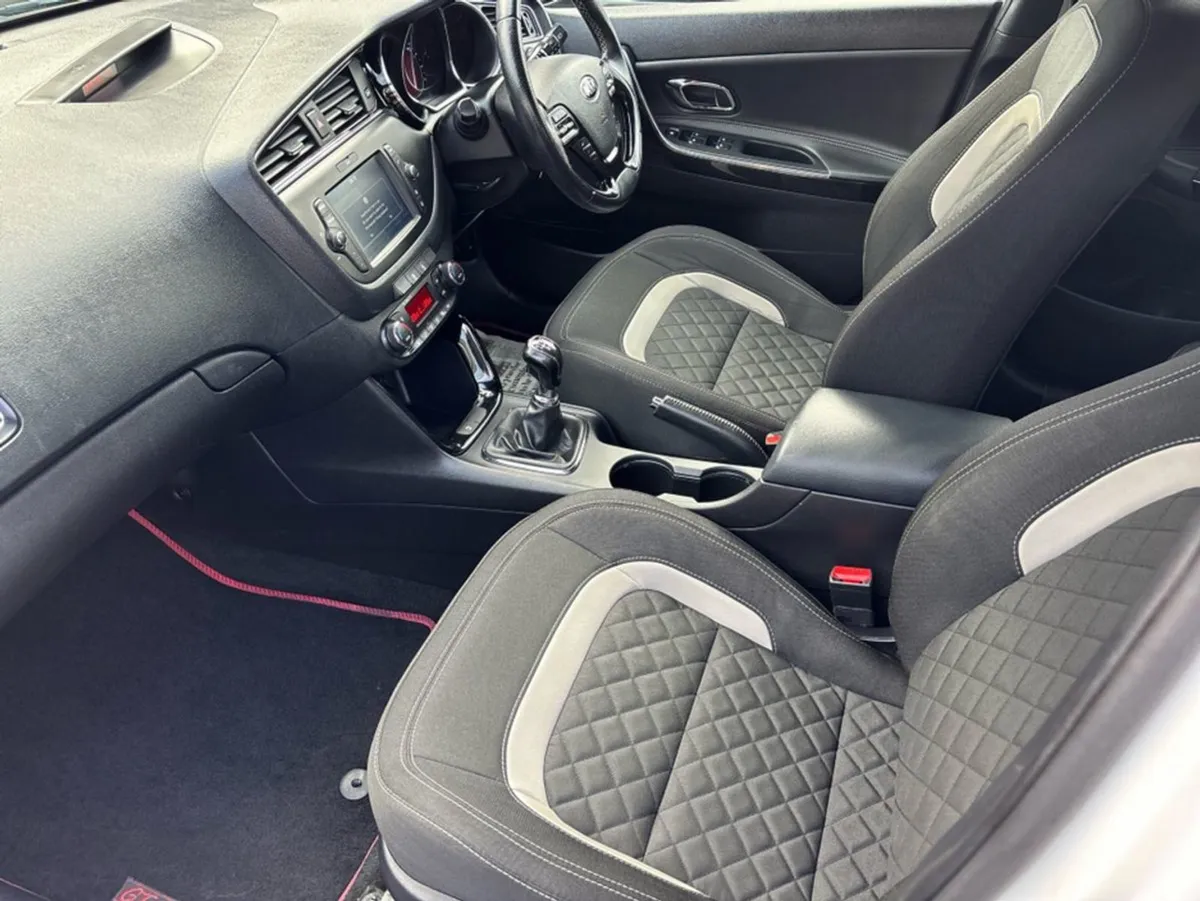 Kia Ceed Cee d GT Line SAM 5DR - Image 3