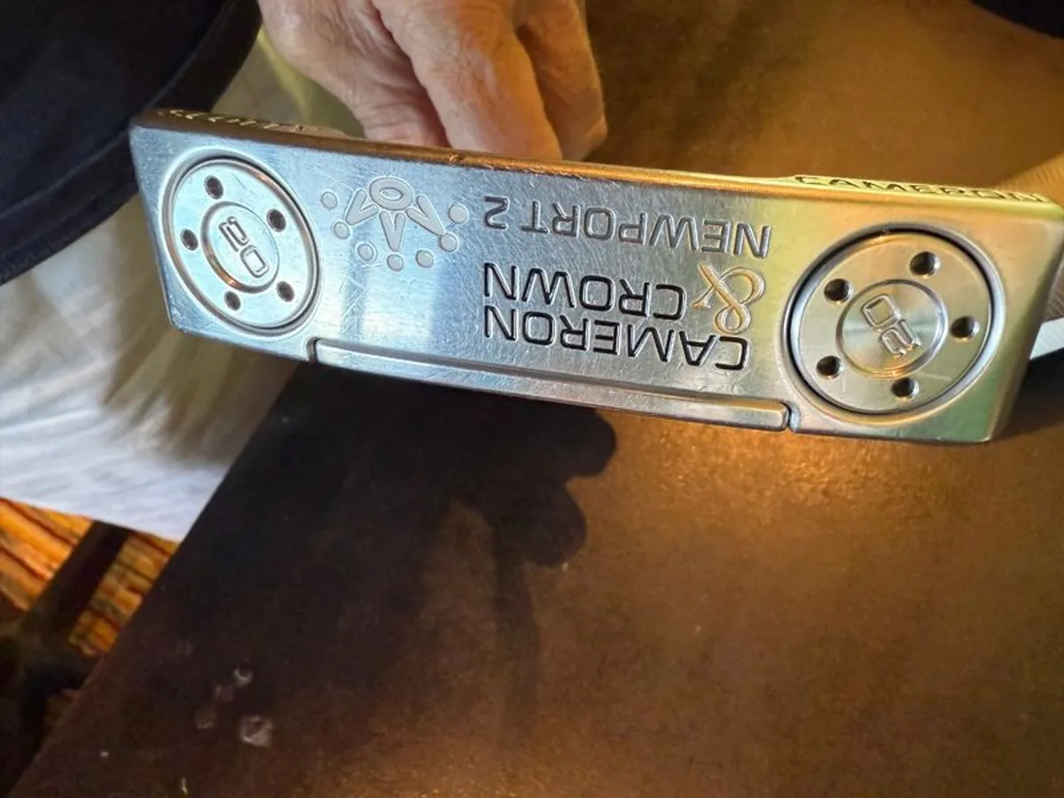 Scotty Cameron Putter - Cameron & Crown - Image 4